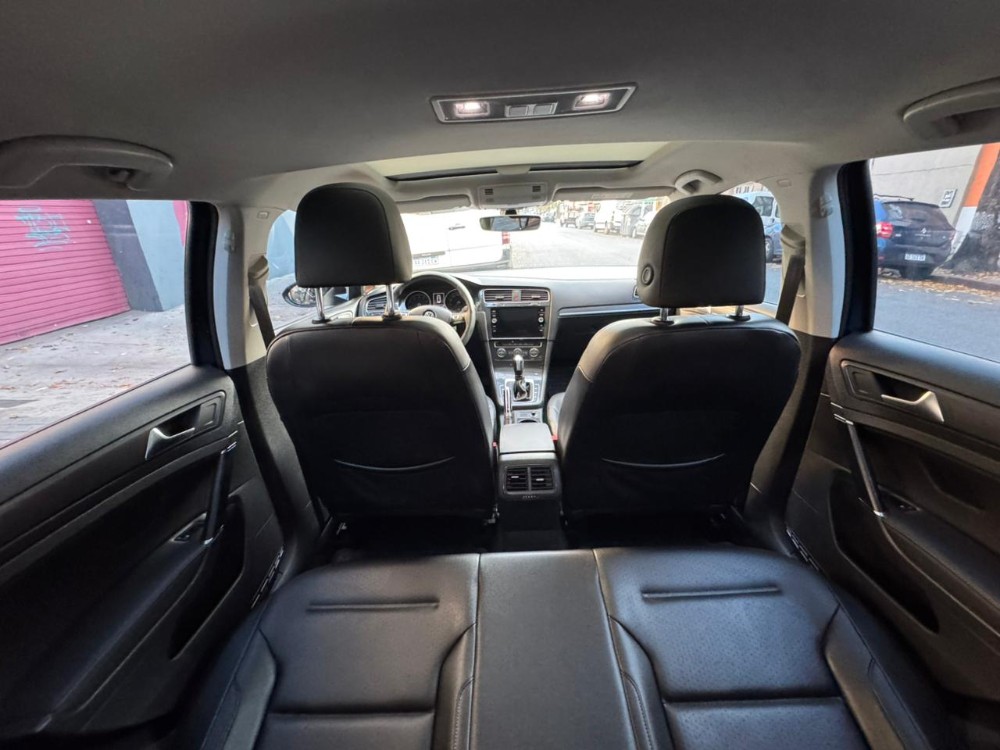 Volkswagen Golf Highline — foto 14